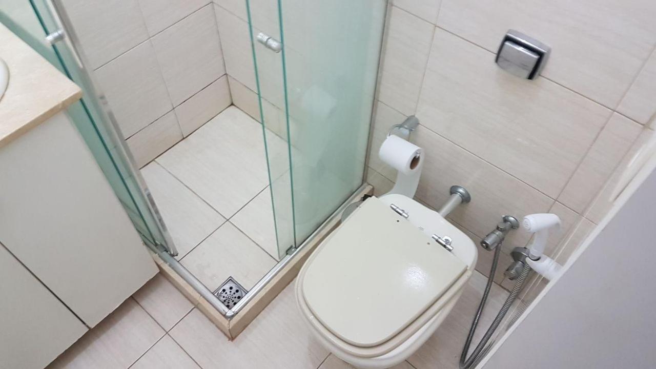 Real 218 - Two Bedrooms Three Minutes From The In Copacabana